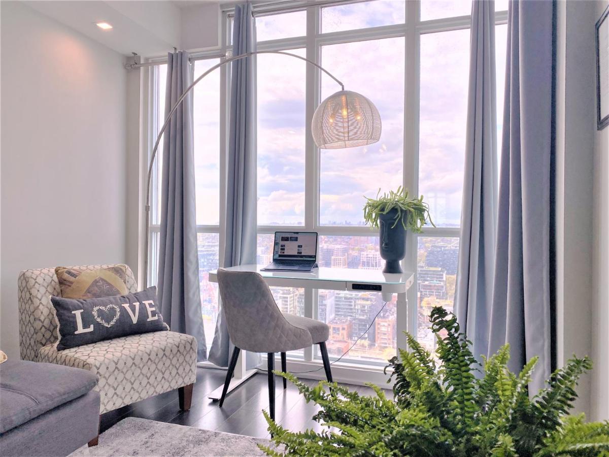 Tvhr - Luxury Condos In Heart Of Downtown Toronto Bagian luar foto