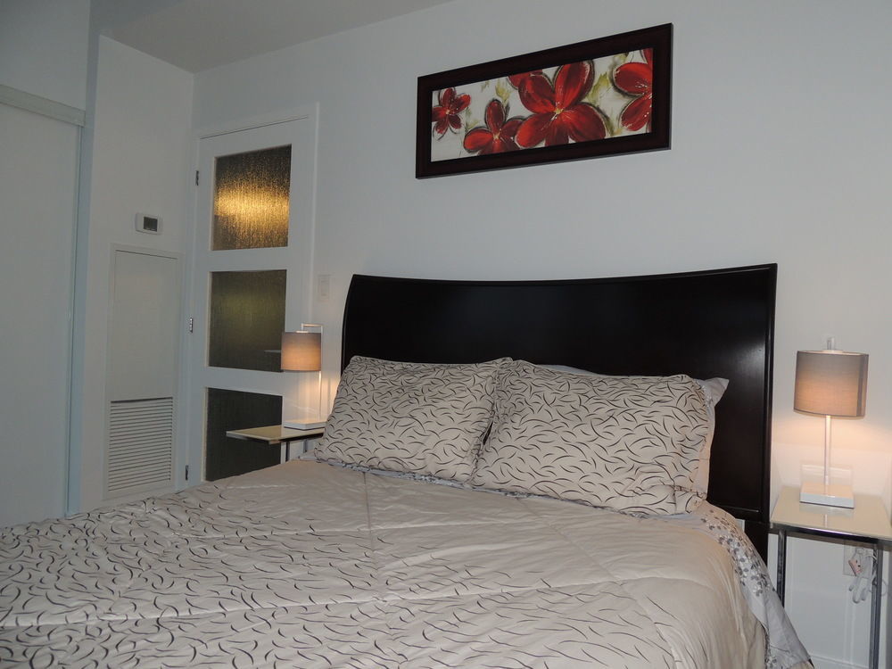 Tvhr - Luxury Condos In Heart Of Downtown Toronto Bagian luar foto