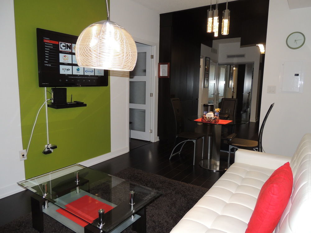 Tvhr - Luxury Condos In Heart Of Downtown Toronto Bagian luar foto