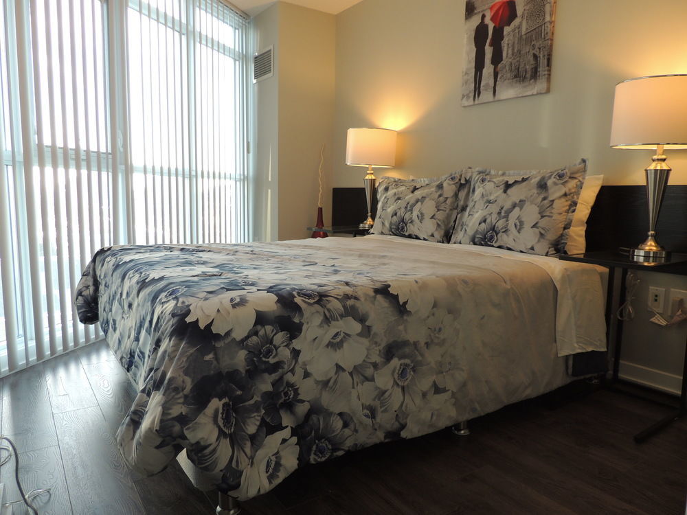 Tvhr - Luxury Condos In Heart Of Downtown Toronto Bagian luar foto