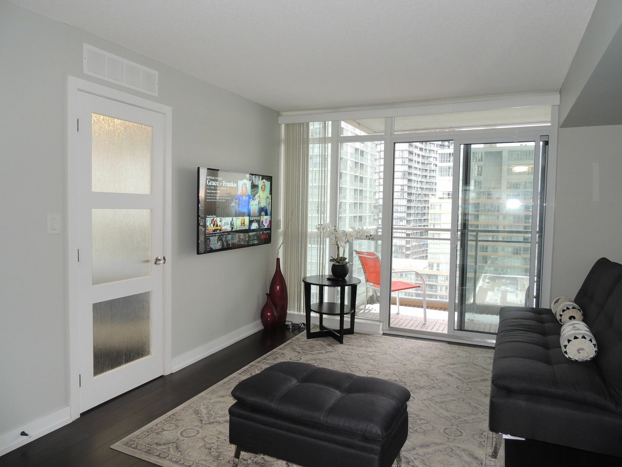 Tvhr - Luxury Condos In Heart Of Downtown Toronto Bagian luar foto